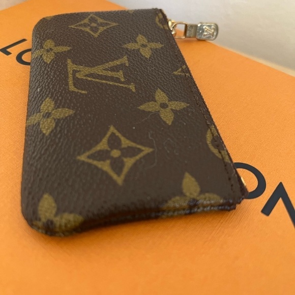 Louis Vuitton Monogram Key Cles Circa 1986 Vintage Authenticity Guaranteed - Picture 6 of 10